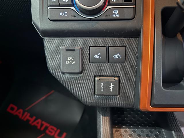 タフト Ｇ　スマートキー　９インチＤオーディオ　フルセグ　ＢＴ　ＵＳＢ　ＨＤＭＩ　バックカメラ　ＬＥＤライト　フォグランプ　シートヒーター　ガラスルーフ　１５インチＡＷ（22枚目）