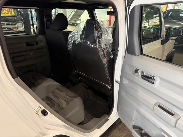 タフト Ｇ　スマートキー　９インチＤオーディオ　フルセグ　ＢＴ　ＵＳＢ　ＨＤＭＩ　バックカメラ　ＬＥＤライト　フォグランプ　シートヒーター　ガラスルーフ　１５インチＡＷ（23枚目）