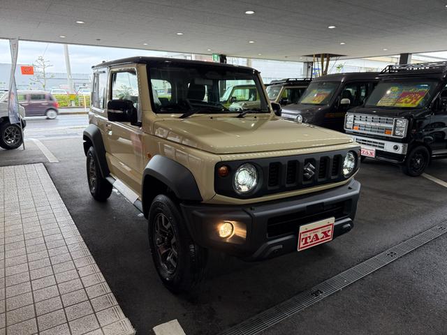 ジムニーシエラ ＪＣ　スマートキー　９インチナビ　フルセグ　ＣＤ　ＤＶＤ　ＬＥＤライト　フォグランプ　シートヒーター　セーフティサポート　１５インチＡＷ（8枚目）