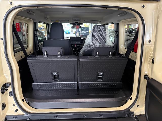 ジムニーシエラ ＪＣ　スマートキー　９インチナビ　フルセグ　ＣＤ　ＤＶＤ　ＬＥＤライト　フォグランプ　シートヒーター　セーフティサポート　１５インチＡＷ（18枚目）