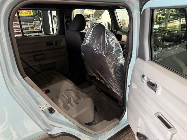 タフト Ｘ　スマートキー　メモリーナビ　フルセグ　ＣＤ　ＤＶＤ　バックカメラ　ＬＥＤライト　ガラスルーフ（6枚目）