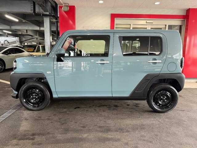 タフト Ｘ　スマートキー　メモリーナビ　フルセグ　ＣＤ　ＤＶＤ　バックカメラ　ＬＥＤライト　ガラスルーフ（9枚目）