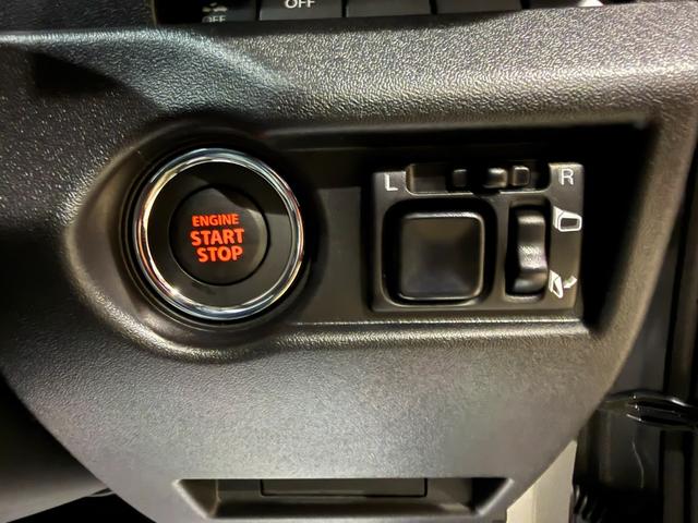 ジムニー ＸＣ　スマートキー　９インチナビ　フルセグ　ＣＤ　ＤＶＤ　ＬＥＤライト　フォグランプ　シートヒーター　セーフティサポート　１６インチＡＷ（17枚目）