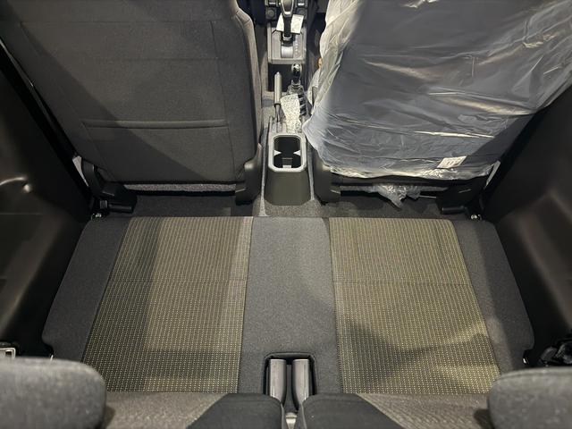 ジムニー ＸＣ　スマートキー　９インチナビ　フルセグ　ＣＤ　ＤＶＤ　ＬＥＤライト　フォグランプ　シートヒーター　セーフティサポート　１６インチＡＷ（22枚目）