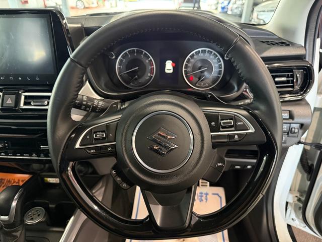 フロンクス ベースグレード　スマートキー　９インチＤオーディオ　ＢＴ　ＵＳＢ　全方位モニター　ＬＥＤライト　シートヒーター　ワイヤレス充電　ハーフレザーシート　セーフティサポート　１６インチＡＷ（11枚目）