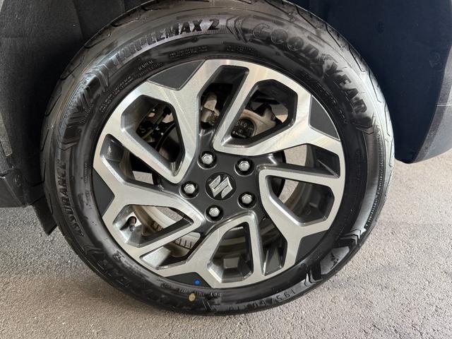 フロンクス ベースグレード　スマートキー　９インチＤオーディオ　ＢＴ　ＵＳＢ　全方位モニター　ＬＥＤライト　シートヒーター　ワイヤレス充電　ハーフレザーシート　セーフティサポート　１６インチＡＷ（27枚目）