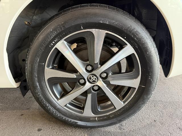 アクア Ｇソフトレザーセレクション　スマートキー　メモリーナビ　ワンセグ　ＣＤ　ＢＴ　バックカメラ　ＥＴＣ　ドラレコ　レザーシート　フォグランプ　１５インチＡＷ（5枚目）