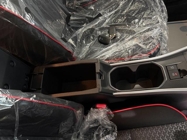 �Ԃɂ���Ă̓X�g�b�N���[�h�ɒu���Ă��邱�Ƃ�����܂��̂ŁA�����X�̑O�Ɏ��O�ɂ��A�����������܂��ƍK���ł��B