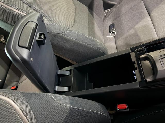 �Ԃɂ���Ă̓X�g�b�N���[�h�ɒu���Ă��邱�Ƃ�����܂��̂ŁA�����X�̑O�Ɏ��O�ɂ��A�����������܂��ƍK���ł��B