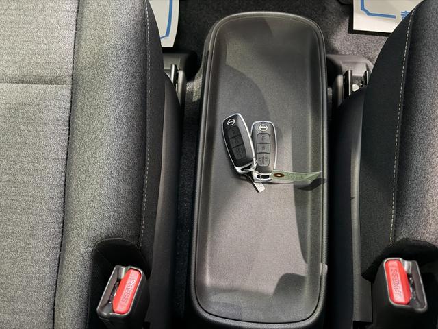 セレナ ｅ－パワー　ハイウェイスターＶ　１２．３インチ日産コネクトナビ　フルセグ　アラウンドビューモニター　インテリジェントミラー　プロパイロット　両側パワースライド　ドラレコ前後　ＬＥＤライト　ＥＴＣ２．０　スマートキー　１６インチＡＷ（21枚目）