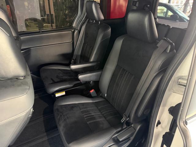 ��B�^�A�ǔF��̖��ԎԌ��H����������Ă���܂��̂ŁA�Ԍ��E�_�������C���������I