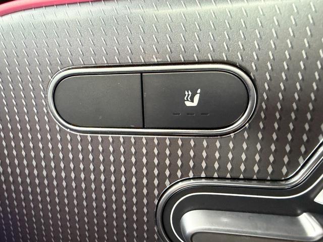 EQA EQA250 AMGラインパッケージ ナビ 360度カメラ パノラミックスライディングルーフ ヘッドアップディスプレイ パワーシート シートヒーター ETC2.0 レーダーセーフティパッケージ 20インチAW パワーバックドア(8枚目)