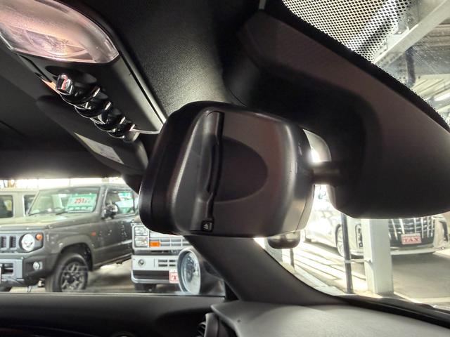 ＭＩＮＩ クーパーＳ　コンバーチブル　ナビ　本革シート　シートヒーター　ＥＴＣ　ＬＥＤ　クリアランスソナー　スマートキー　１８インチＡＷ　アダプティブクルーズ（16枚目）