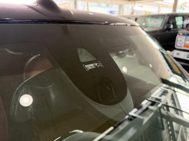 ＭＩＮＩ クーパーＳ　コンバーチブル　ナビ　本革シート　シートヒーター　ＥＴＣ　ＬＥＤ　クリアランスソナー　スマートキー　１８インチＡＷ　アダプティブクルーズ（20枚目）