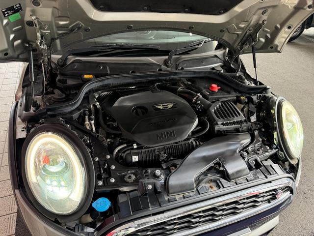 ＭＩＮＩ クーパーＳ　コンバーチブル　ナビ　本革シート　シートヒーター　ＥＴＣ　ＬＥＤ　クリアランスソナー　スマートキー　１８インチＡＷ　アダプティブクルーズ（21枚目）