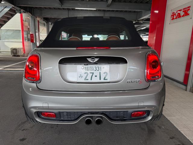 ＭＩＮＩ クーパーＳ　コンバーチブル　ナビ　本革シート　シートヒーター　ＥＴＣ　ＬＥＤ　クリアランスソナー　スマートキー　１８インチＡＷ　アダプティブクルーズ（24枚目）
