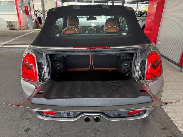 ＭＩＮＩ クーパーＳ　コンバーチブル　ナビ　本革シート　シートヒーター　ＥＴＣ　ＬＥＤ　クリアランスソナー　スマートキー　１８インチＡＷ　アダプティブクルーズ（25枚目）