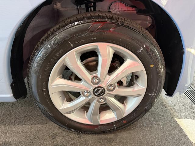 デイズ Ｘ　メモリーナビ　フルセグ　アラウンドビューモニター　ＬＥＤ　スマートキー　１４インチＡＷ　エマージェンシーブレーキ（22枚目）