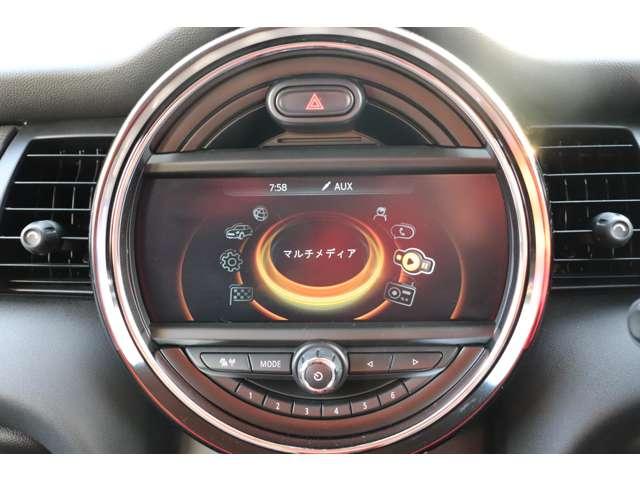 クーパーD 純正ナビ バックカメラ Bluetooth MINIエキサイトメントパッケージ ライトパッケージ ストレージコンパートメントパッケージ レインセンサー 本革巻ステアリング(9枚目)