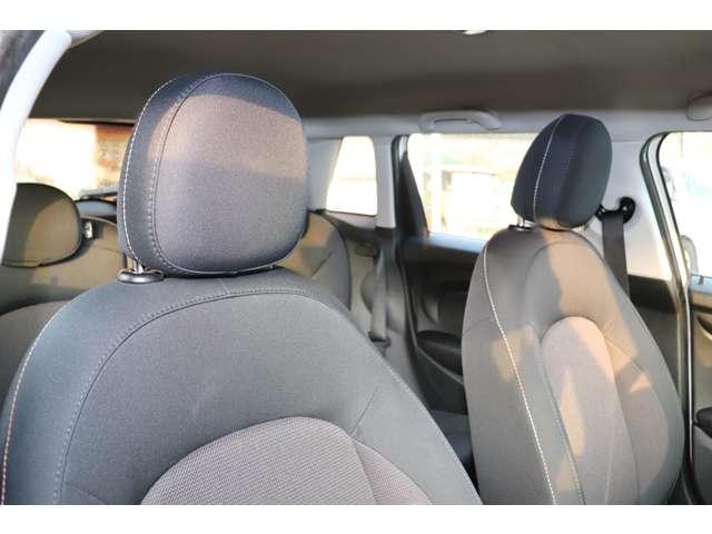 クーパーD 純正ナビ バックカメラ Bluetooth MINIエキサイトメントパッケージ ライトパッケージ ストレージコンパートメントパッケージ レインセンサー 本革巻ステアリング(21枚目)