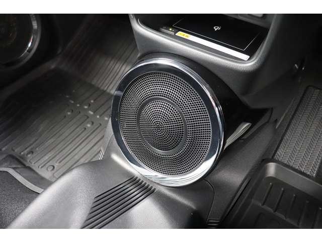 X ナビ・Bluetooth・TV・CD/DVD・バックカメラ・クルコン・本革巻ステアリング・サウンドマッピング・シート&ステアリングヒーター・ディスチャージライト・オートパーキングブレーキ(26枚目)