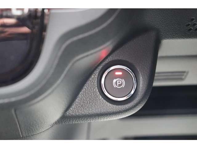 X ナビ・Bluetooth・TV・CD/DVD・バックカメラ・クルコン・本革巻ステアリング・サウンドマッピング・シート&ステアリングヒーター・ディスチャージライト・オートパーキングブレーキ(27枚目)