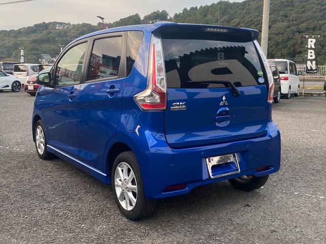 ｅＫカスタム Ｇセーフティパッケージ　オートハイビーム　ｉ－ｓｔｏｐ　Ｂｌｕｅｔｏｏｔｈ　シートヒータ　ＥＴＣ　ナビ　バックカメラ　スマートキー＆プッシュスタート　横滑り防止　オートエアコン　パワーウィンドウ　サイドカメラ　ＡＢＳ（8枚目）