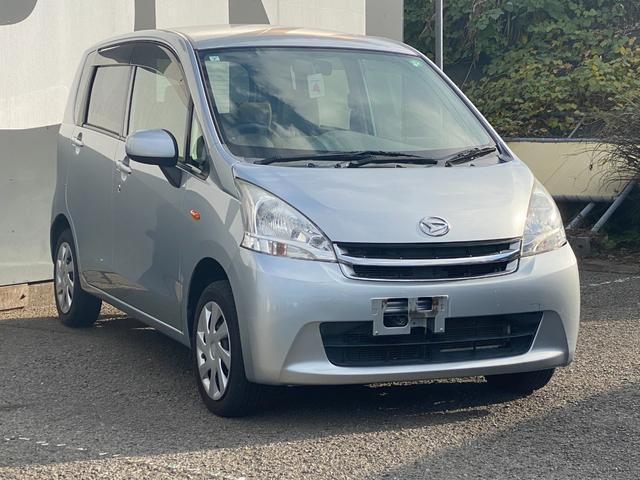 ムーヴ Ｌ　盗難防止アラーム　ＰＳ　ＰＷ　ベンチシートフルフラット　ＡＣ　キーレス付き　運転席助手席エアバック　運転席エアバッグ　フロントベンチシート　衝突安全ボディ　ＡＢＳ（4枚目）