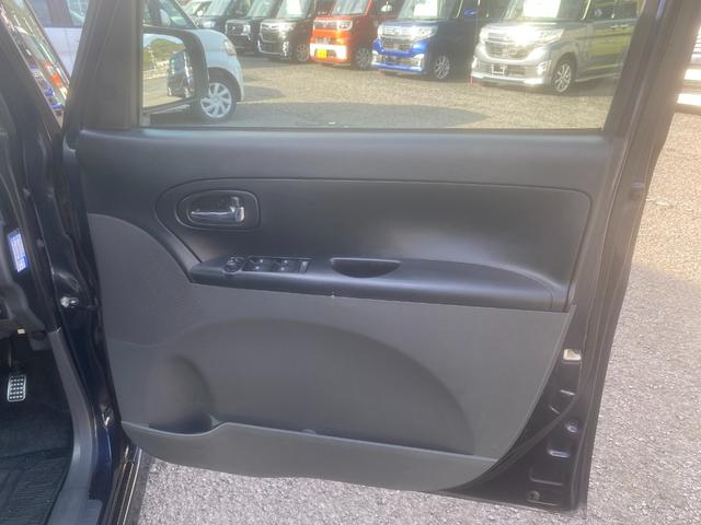 タント カスタムＸリミテッド　スマートキー付　盗難警報装置　キーレス付き　ＥＴＣ付き　ＷエアＢ　ＰＷ　ベンチ　ＡＣ　ＰＳ　運転席エアバッグ　安全ボディ　ＡＢＳ（15枚目）