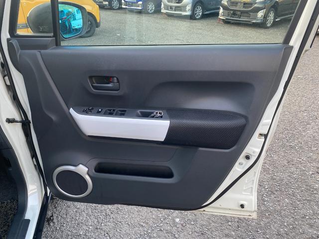 ハスラー Ｘ　ｂｌｕｅｔｏｏｔｈ　ナビ付き　フルオートエアコン　盗難警報装置　Ｂモニター　シートヒーター付　助手席エアバッグ　スマ－トキ－　運転席エアバッグ　横滑り防止システム　キーレスエントリー　ＥＴＣ付　ＡＢＳ（15枚目）