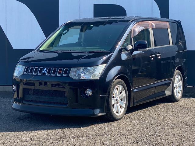 デリカＤ：５ ローデスト　Ｇ　パワーパッケージ　フリップダウンモニター　ダブルエアコン　オートクルーズ　ナビ　スマキー　ＰＳ　ＰＷ　ＡＢＳ　ＥＴＣ　横滑り防止　３列シート　衝突安全ボディ　盗難防止システム　フルフラット　キーレス　エアコン（3枚目）