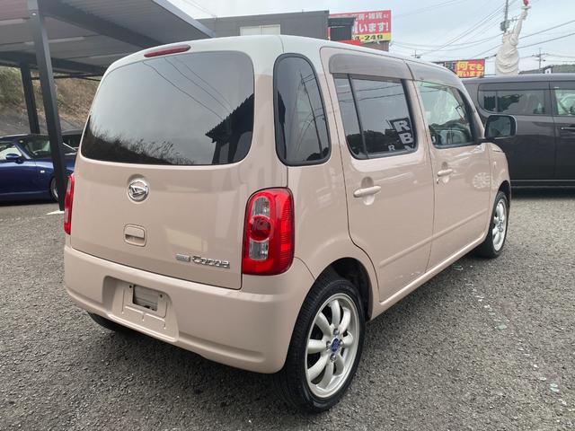 ミラココア ココアＸスペシャル　オートエアコン　キ－レス　運転席エアバック　パワステ　ＡＢＳ　ベンチシート　衝突安全ボディ　セキュリティ　デュアルエアバッグ　ＰＷ（7枚目）