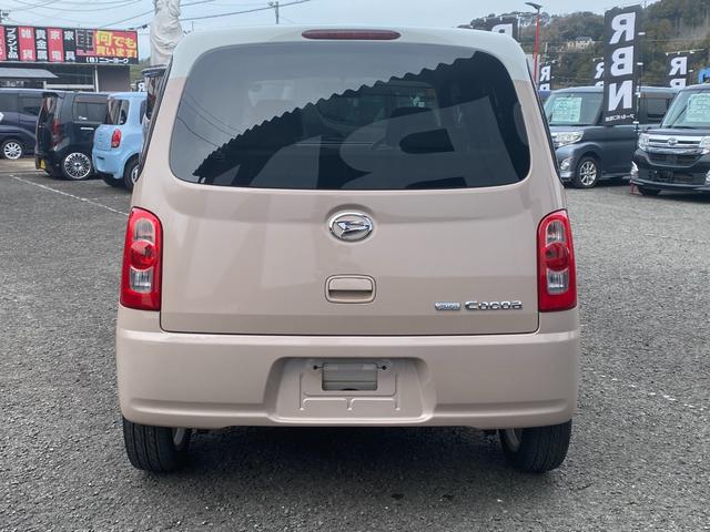 ミラココア ココアＸスペシャル　オートエアコン　キ－レス　運転席エアバック　パワステ　ＡＢＳ　ベンチシート　衝突安全ボディ　セキュリティ　デュアルエアバッグ　ＰＷ（9枚目）