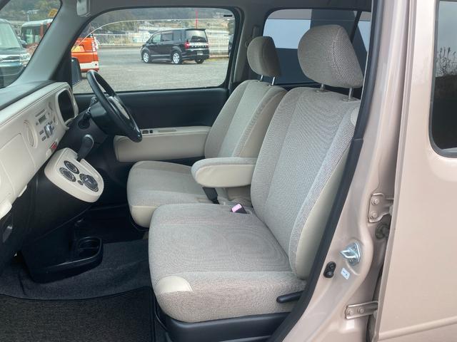 ミラココア ココアＸスペシャル　オートエアコン　キ－レス　運転席エアバック　パワステ　ＡＢＳ　ベンチシート　衝突安全ボディ　セキュリティ　デュアルエアバッグ　ＰＷ（25枚目）