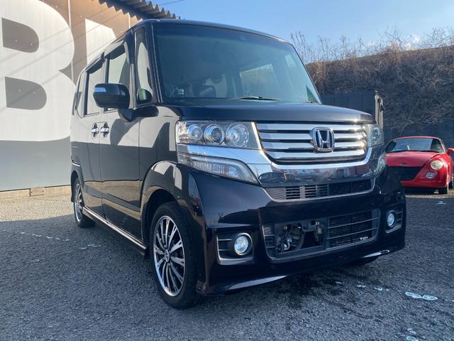 Ｎ－ＢＯＸカスタム Ｇ・ターボパッケージ　全席パワーウインドウ　メモリナビ　運転席エアバック　盗難警報装置　ＡＡＣ　リモコンキー　ブルートゥース　オートクルーズ　パワーステアリング　横滑防止　ＡＢＳ　インテリＫ　ナビゲーション付　ベンチシ－ト（11枚目）