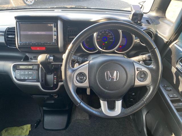 Ｎ－ＢＯＸカスタム Ｇ・ターボパッケージ　全席パワーウインドウ　メモリナビ　運転席エアバック　盗難警報装置　ＡＡＣ　リモコンキー　ブルートゥース　オートクルーズ　パワーステアリング　横滑防止　ＡＢＳ　インテリＫ　ナビゲーション付　ベンチシ－ト（14枚目）