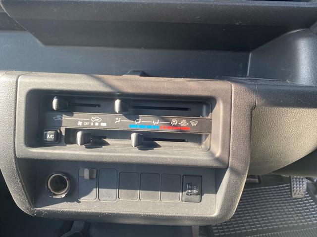 ハイゼットトラック ジャンボ　ＰＳ　エアコン　ＡＢＳ　運転席エアバッグ　パワーウィンドー（20枚目）