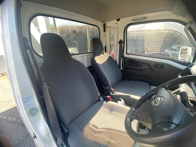 ハイゼットトラック ジャンボ　ＰＳ　エアコン　ＡＢＳ　運転席エアバッグ　パワーウィンドー（23枚目）