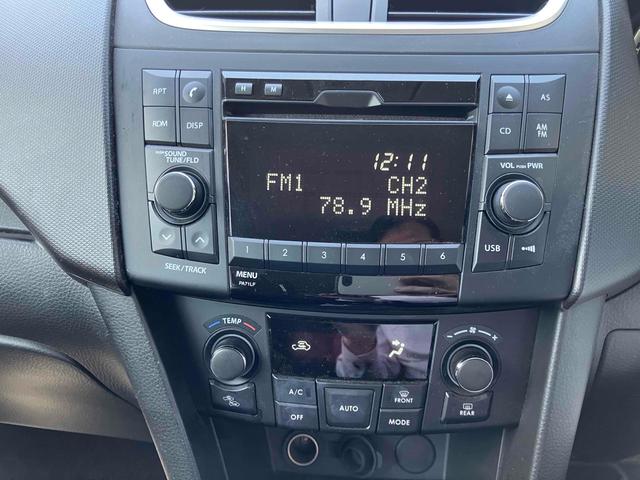 スイフト ＸＧ　スマートキー２個　電動格納ミラー　ＣＶＴ　盗難防止システム　衝突安全ボディ　記録簿　ＡＢＳ　ＥＳＣ　ＣＤ　エアコン　パワーステアリング　パワーウィンドウ（3枚目）