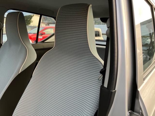 アルト Ｆ　キーレスエントリー／ＣＤ再生／エアコン／パワーステアリング／パワーウィンドウ（12枚目）