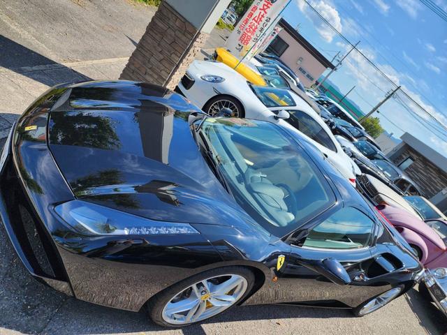 ４８８スパイダー 　電動オープン、革シート、スマートキー、ＬＥＤヘッドライト、純正アルミ（8枚目）