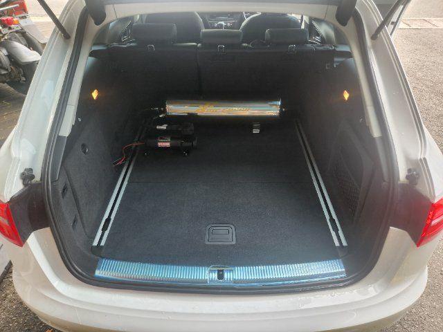 Ａ６ ２．８ＦＳＩクワトロ（10枚目）