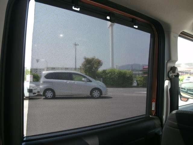 スペーシア ハイブリッドＸ　／衝突被害軽減ブレーキ／車線逸脱警報／アクセル踏み間違い防止／自動ハイビーム／障害物センサー／アダプティブクルーズ／カーテンエアバッグ／スマートキー／両側電動スライドドア／両席シートヒーター／ＬＥＤ（10枚目）