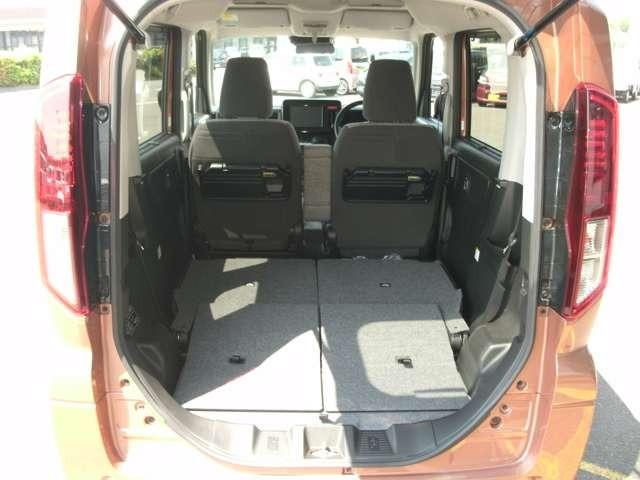 スペーシア ハイブリッドＸ　／衝突被害軽減ブレーキ／車線逸脱警報／アクセル踏み間違い防止／自動ハイビーム／障害物センサー／アダプティブクルーズ／カーテンエアバッグ／スマートキー／両側電動スライドドア／両席シートヒーター／ＬＥＤ（13枚目）