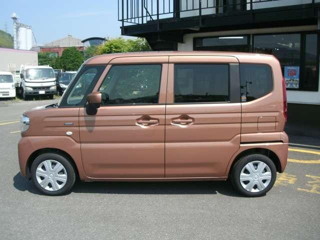 スペーシア ハイブリッドＸ　／衝突被害軽減ブレーキ／車線逸脱警報／アクセル踏み間違い防止／自動ハイビーム／障害物センサー／アダプティブクルーズ／カーテンエアバッグ／スマートキー／両側電動スライドドア／両席シートヒーター／ＬＥＤ（14枚目）