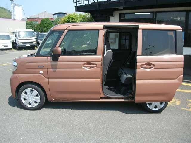 スペーシア ハイブリッドＸ　／衝突被害軽減ブレーキ／車線逸脱警報／アクセル踏み間違い防止／自動ハイビーム／障害物センサー／アダプティブクルーズ／カーテンエアバッグ／スマートキー／両側電動スライドドア／両席シートヒーター／ＬＥＤ（15枚目）