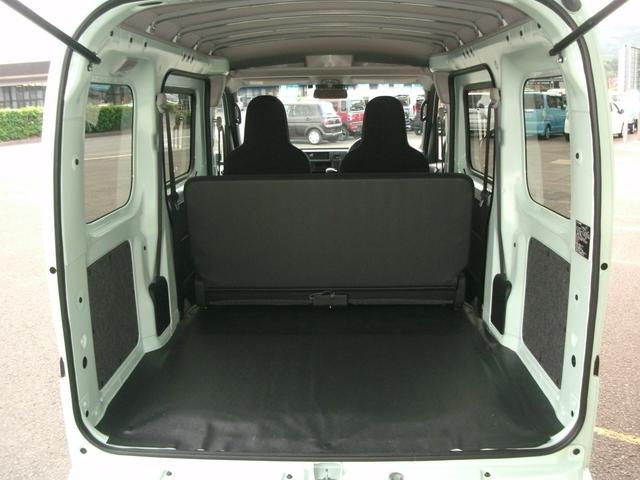 ハイゼットカーゴ ＤＸ　キーレス／ＡＭ・ＦＭラジオ／ＥＴＣ／両側スライドドア／アイドリングストップ／クリアランスソナー／衝突被害軽減ブレーキ（11枚目）