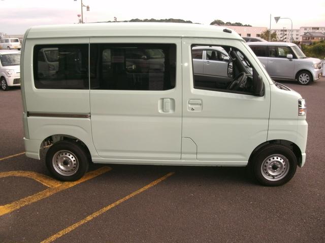 ハイゼットカーゴ ＤＸ　キーレス／ＡＭ・ＦＭラジオ／ＥＴＣ／両側スライドドア／アイドリングストップ／クリアランスソナー／衝突被害軽減ブレーキ（18枚目）