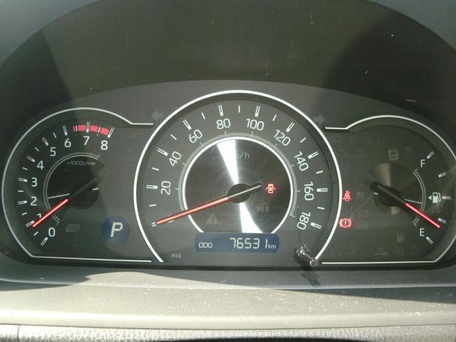 ヴォクシー ＺＳ　純正ＳＤナビ・フルセグＴＶ／バックカメラ／ＥＴＣ／両側電動スライドドア／スマートキー／アルミホイール／レーンアシスト／クルーズコントロール（9枚目）