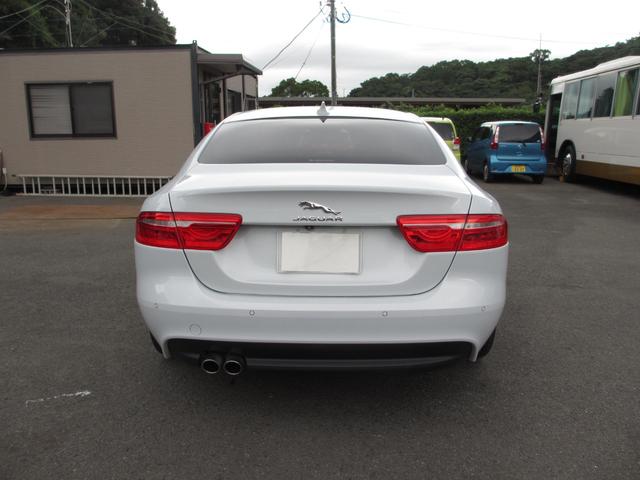 ＸＥ ＸＥ　プレステージ　革シート　車検８年１２月　パワーシート　１８インチオプションホイル（6枚目）